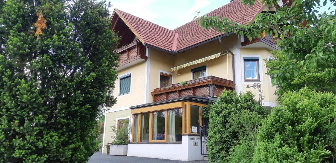 Anna'S Home - Ferienwohnungen Ratsch an der Weinstraße Esterno foto