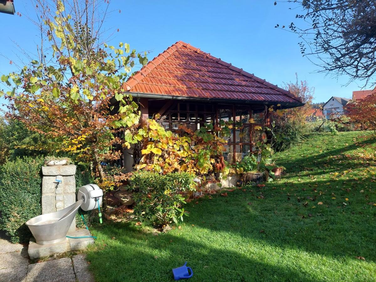 Anna'S Home - Ferienwohnungen Ratsch an der Weinstraße Esterno foto