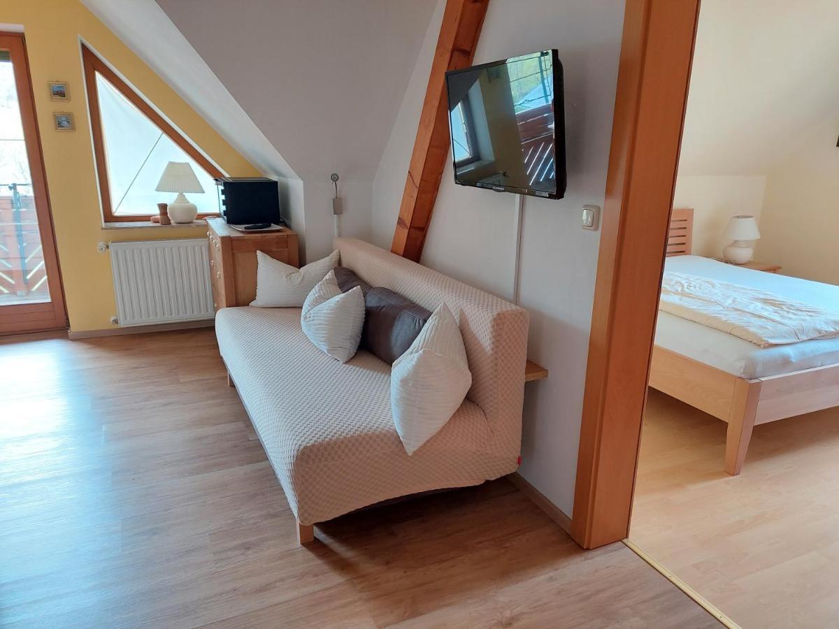 Anna'S Home - Ferienwohnungen Ratsch an der Weinstraße Esterno foto