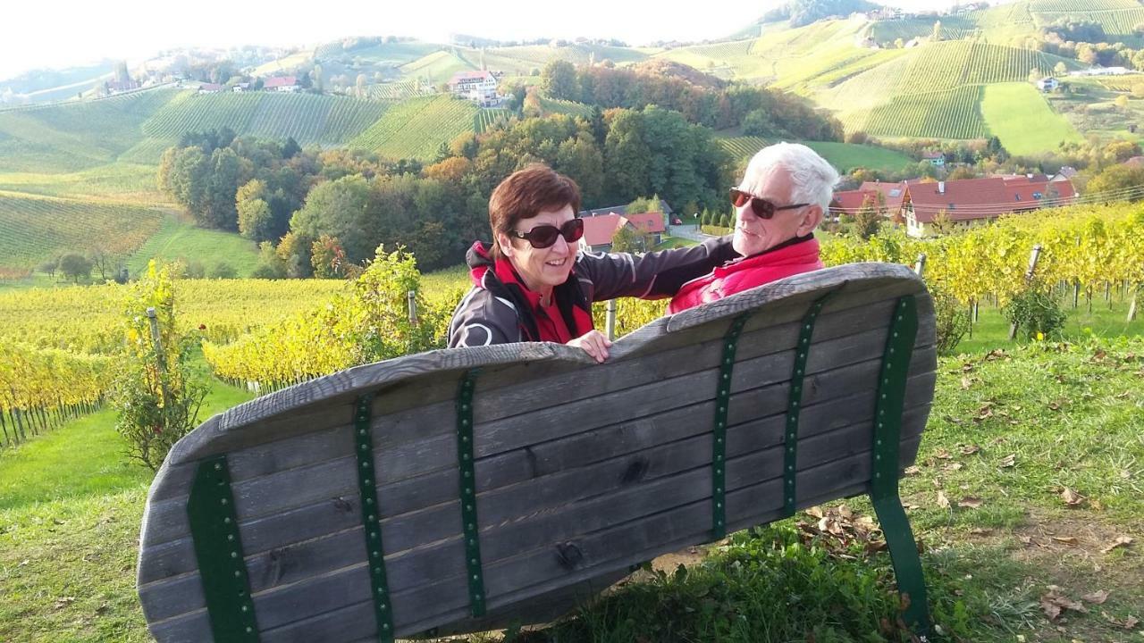 Anna'S Home - Ferienwohnungen Ratsch an der Weinstraße Esterno foto