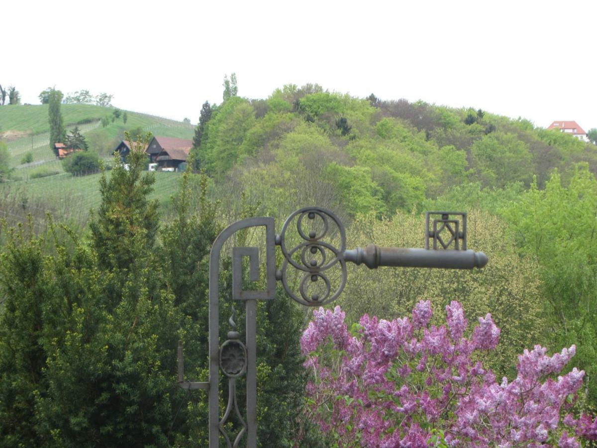Anna'S Home - Ferienwohnungen Ratsch an der Weinstraße Esterno foto